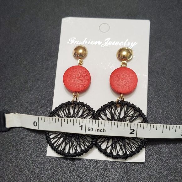 *Sale* Gold tone red and black earrings - Picture 6 of 7